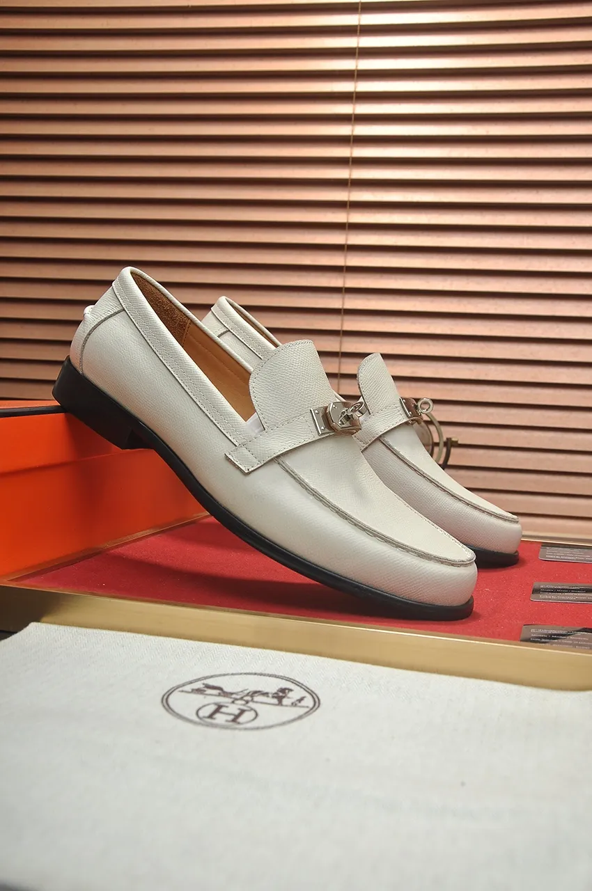 Men's shoes💰540💶[HERMES] (cowhide lining)🍀Italian top luxury🍀He does not pursue novel styles and gorgeous colors, but attracts the favor of successful men with his flawless, elegant and classic style. Formal leather shoes This very comfortable, simple and stable style allows you to easily match any style! The pattern is absolutely 1:1 refined from the original case, and we strive for excellence in materials, imported cowhide + cowhide lining💪💪💪extraordinary texture👍! .Code number: 38-45 (45 customized)